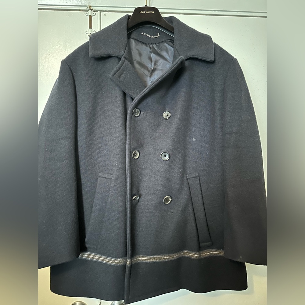 Louis Vuitton Men’s Pea Coat. EUC